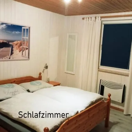 Urlaub In Der Natur-doppelbungalow Mit Terrasse Im Mirow *