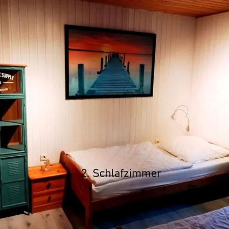 Urlaub In Der Natur-doppelbungalow Mit Terrasse Im Mirow *