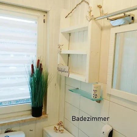 Urlaub In Der Natur-doppelbungalow Mit Terrasse Im Mirow * Granzow